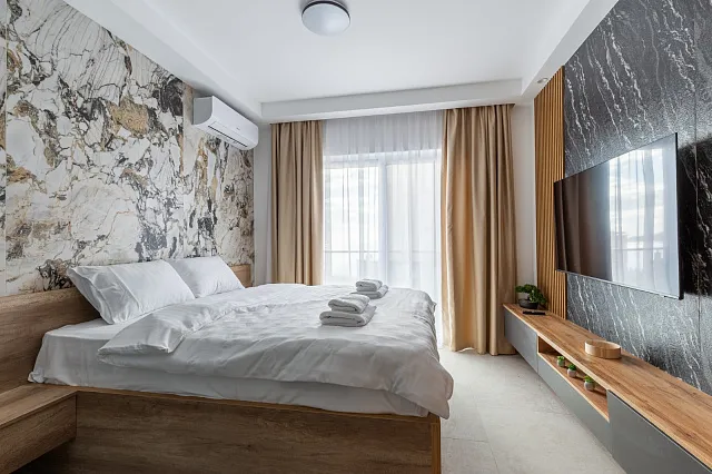 Zum Verkauf steht eine großzügige und luxuriös eingerichtete Drei-Zimmer-Wohnung im Sunny Side Komplex — photo 28
